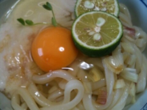 すだちトロロぶっかけうどん